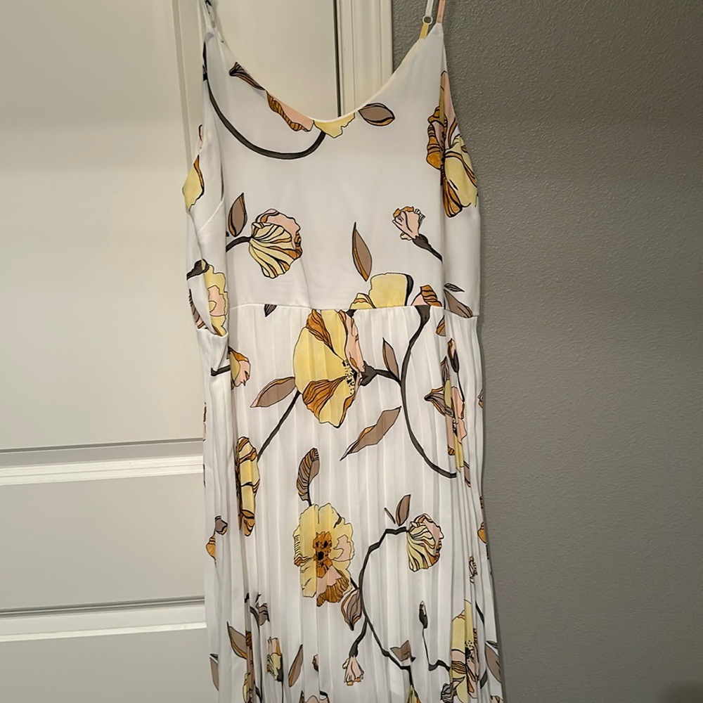MIDI length dress xl